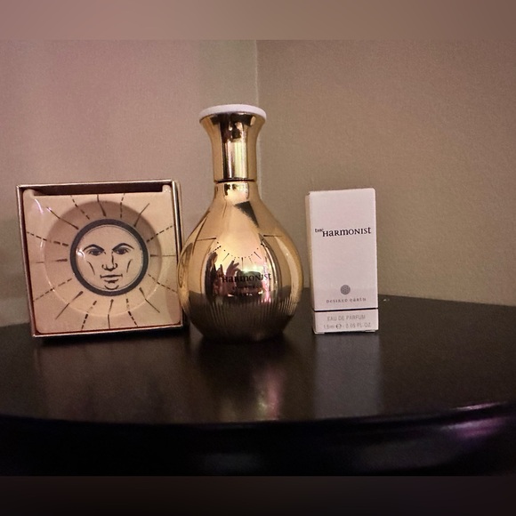 The Harmonist Sun Force, Full Bottle, Includes Shopping bag and sample. - Picture 9 of 10